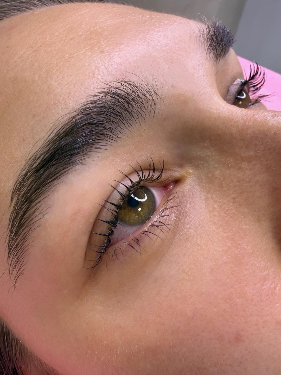 Lash lift - Magic Story Studio, Novi Sad Trepavice Lice Trepavice, Novi Sad, Jugovićevo, Sajlovo, Avijatičarsko