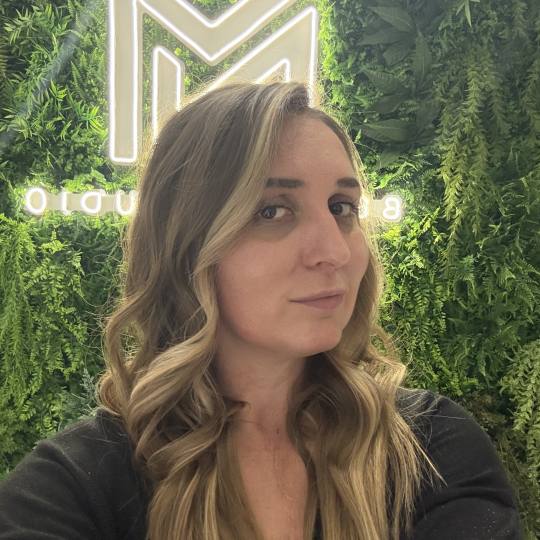 MN Beauty studio #beograd Ostalo Face frame + preliv - sve dužine kose