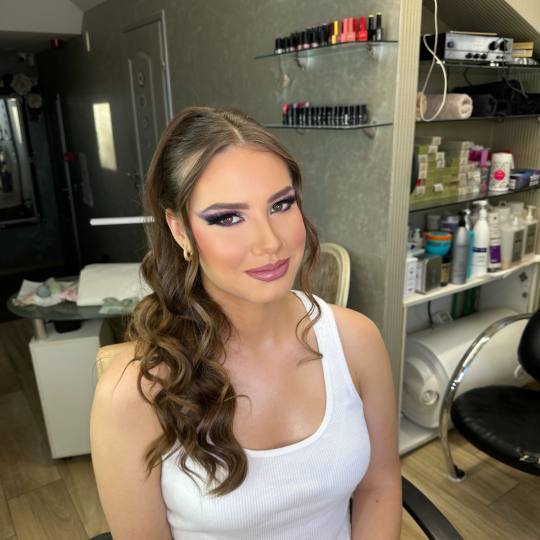 Bibi beauty centar #beograd Make-up / šminkanje Profesionalno šminkanje + veštačke trepavice + s