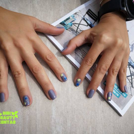 Bibi beauty centar #beograd Izlivanje noktiju Izlivanje noktiju gelom - kratki nokti nail art by bib