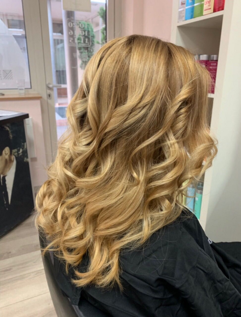 Hair Solutions #beograd Farbanje kose Blond farbanje - kosa srednje dužine