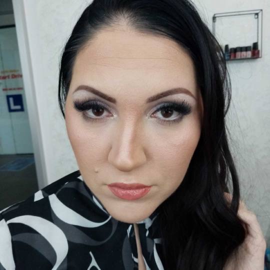 Your Majesty Make up & Beauty Room #beograd Make-up / šminkanje šminka za sve prilike Profesionaln