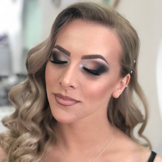 Olymp Beauty #nis Make-up / šminkanje Šminka za venčanje Profesionalno šminkanje + veštačke tr