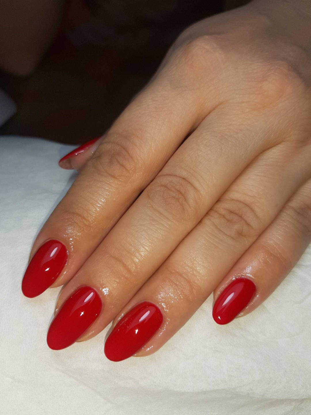 Ojačavanje prirodnih noktiju - gel lak baza - Migun centar relax, Beograd Gel lak Nokti Gel lak, Beograd, Centar, Stari grad, Dorćol
