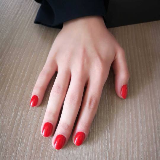 Bibi beauty centar #beograd Gel lak Gel lak - ruke manikir sa gel lakom by BiBi