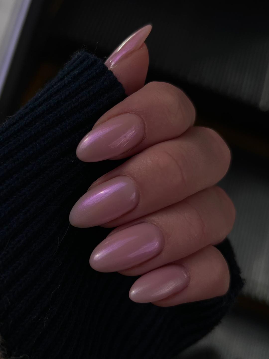 Korekcija izlivanja noktiju gelom - M dužina - Beauty room Zvezdara, Beograd Izlivanje noktiju Nokti Izlivanje noktiju, Beograd, Zvezdara