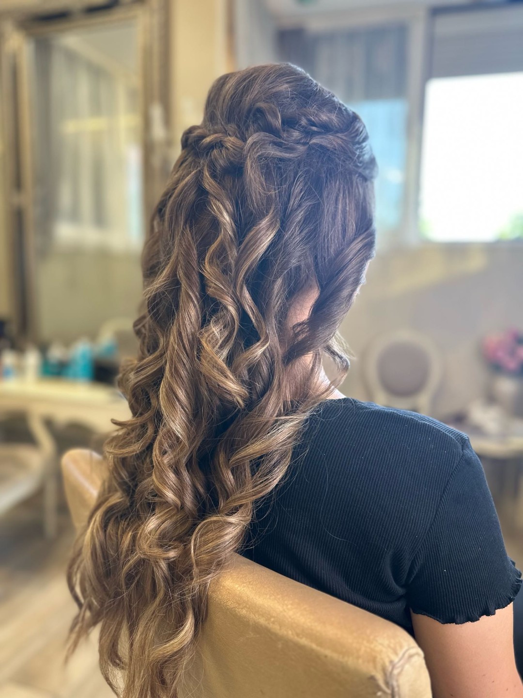 Bibi beauty centar #beograd Svečane i frizure za svadbu Svečana frizura - duga kosa