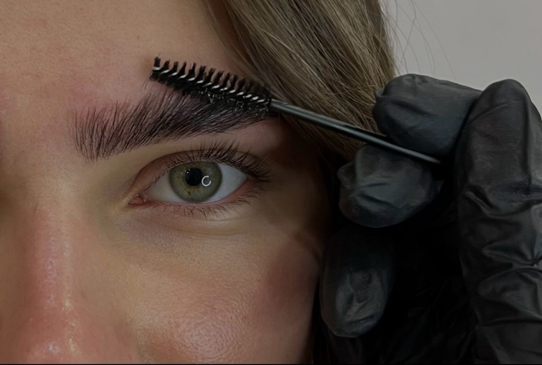 MV Studio #beograd Obrve Brow lift