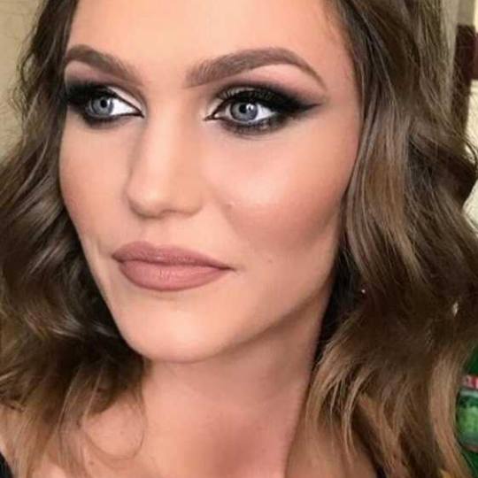 Headroom #beograd Make-up / šminkanje Večernja šminka + veštačke trepavice Professional makeup