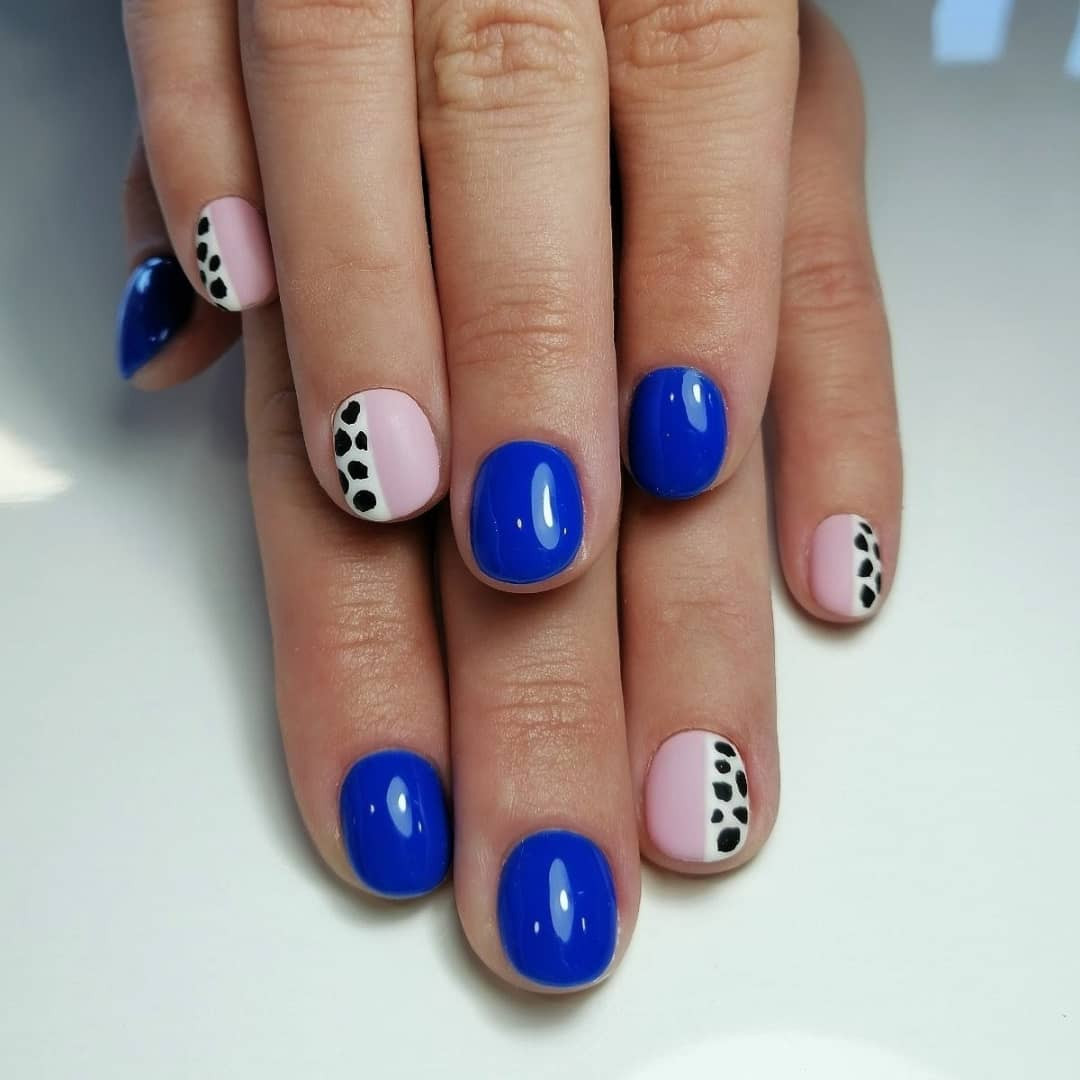 Nail office - TC BIG Rakovica #beograd Korekcija noktiju Korekcija noktiju gelom + boja - S dužina