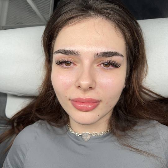 Miss Lash - Nehruova #beograd Nadogradnja trepavica Nadogradnja svilenih trepavica - mix tehnika