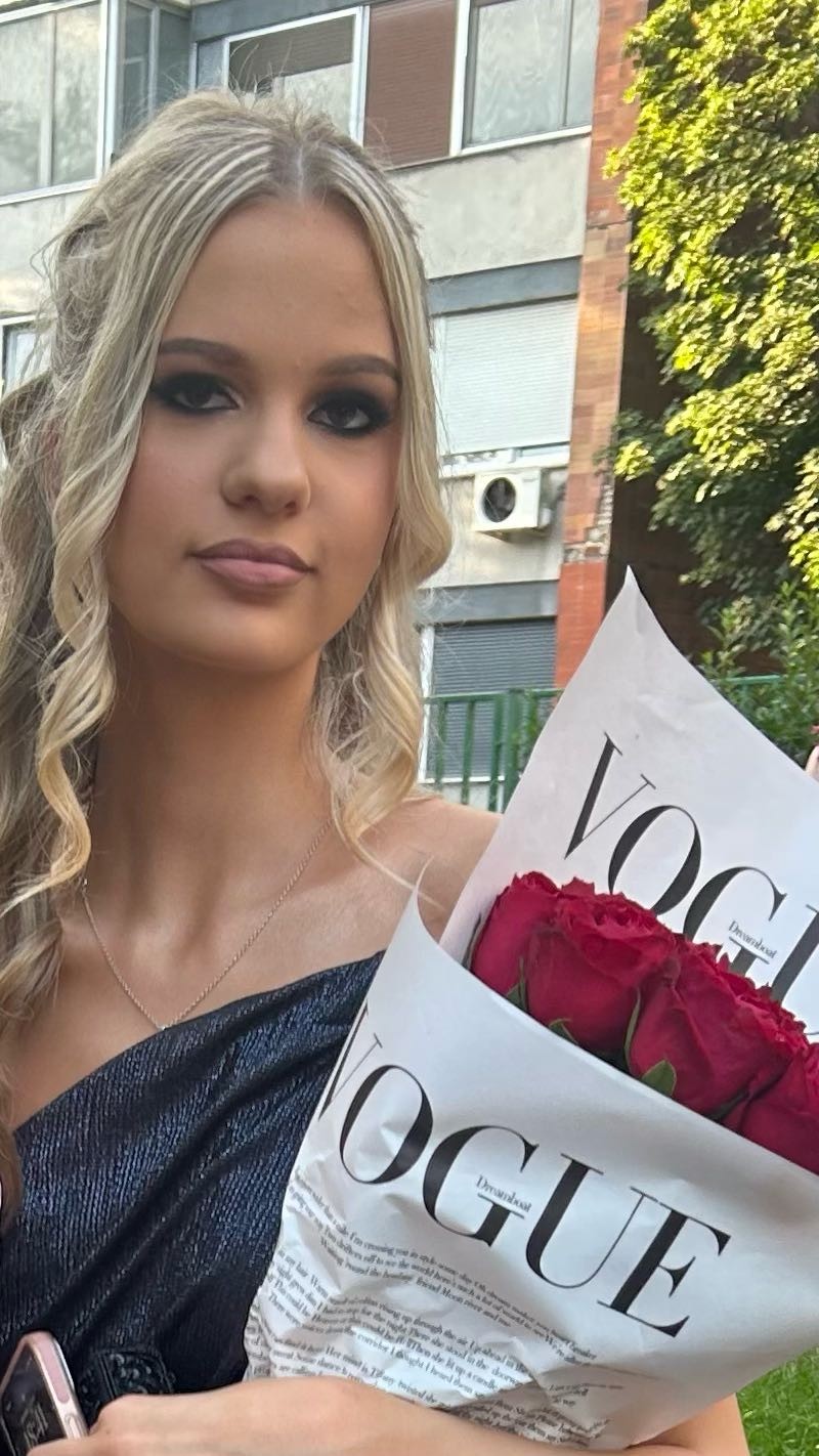 Esthetique Privé #beograd Make-up / šminkanje Profesionalno šminkanje + veštačke trepavice - večernja šminka