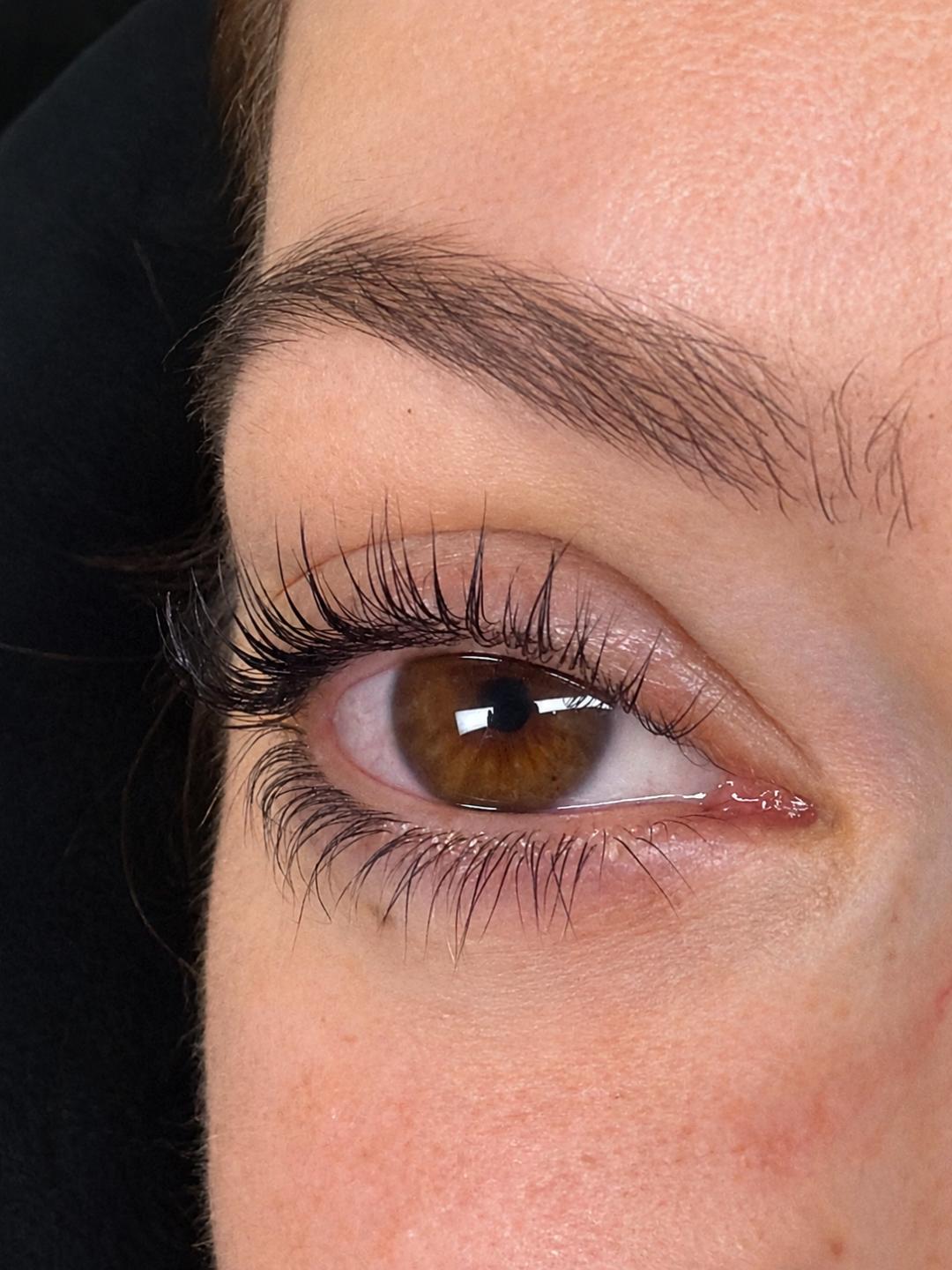 Lash lift + farbanje trepavica - La Hermosa Beauty Studio, Beograd Trepavice Lice Trepavice, Beograd, Novi Beograd Ušće, Sava Centar