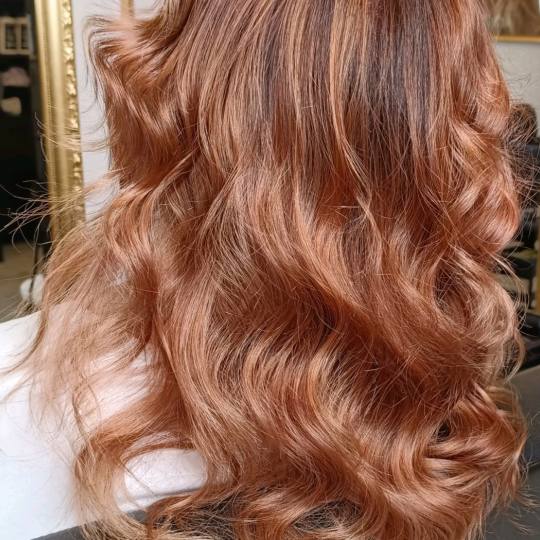 Esthetique Privé #beograd Ombre, sombre, balayage Balayage + Preliv +Feniranje + Šišanje +Black C