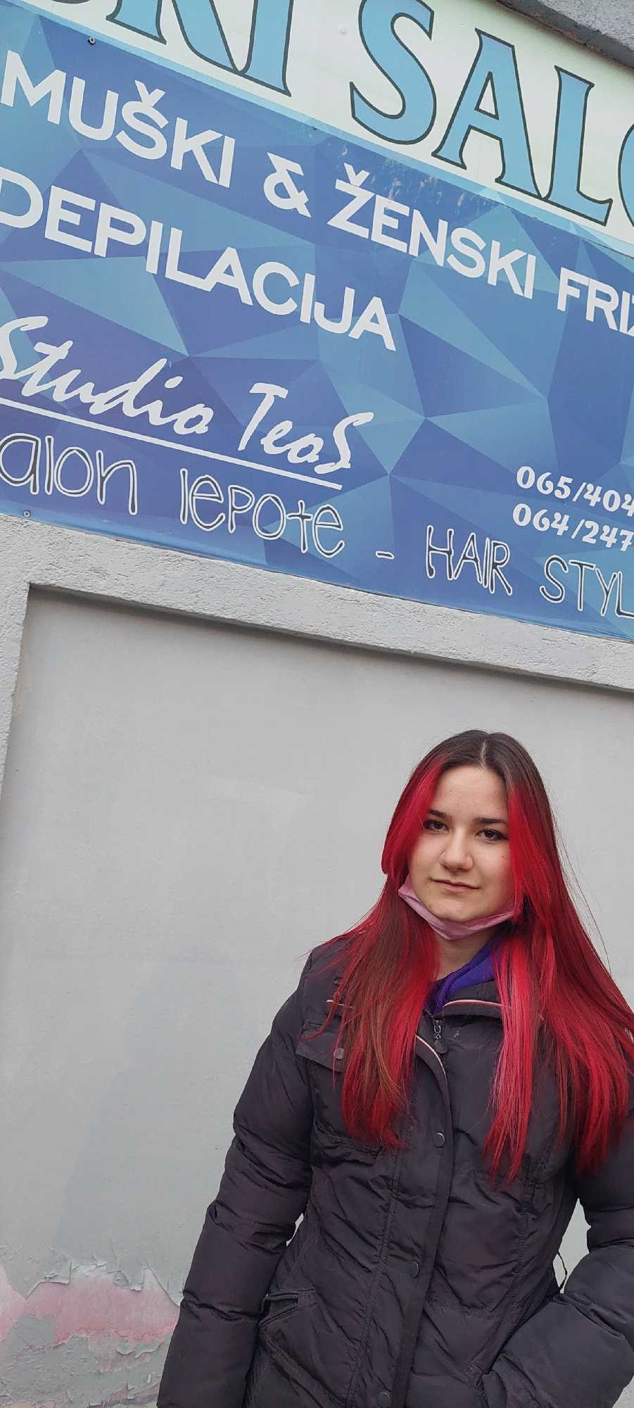 Pramenovi na foliju - duga kosa - TeoS - Zemun, Beograd Pramenovi Frizerski saloni Pramenovi, Beograd, Zemun Centar