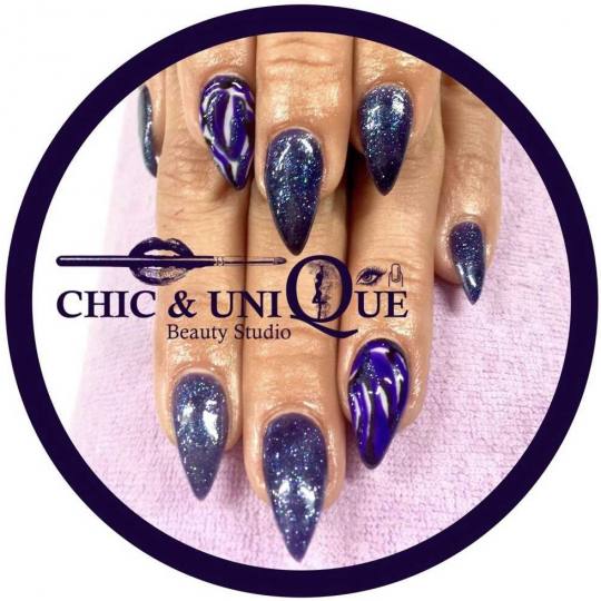 Chic & Unique #beograd Izlivanje noktiju Gliter nails Izlivanje noktiju gelom Ako svoje nokte ne usp