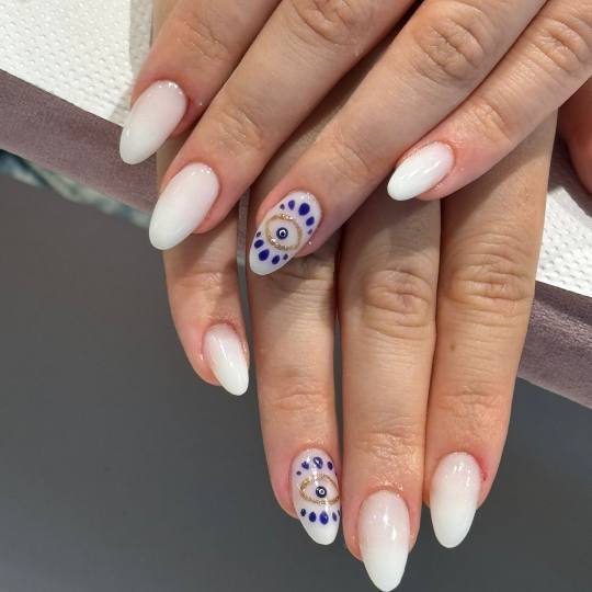 aBeauty Salon Lepote #beograd Ojačavanje noktiju Gel ojačavanje/korekcija aBeauty nije samo salon 