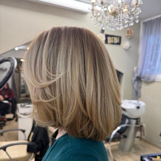 Bibi beauty centar #beograd Pramenovi Pramenovi na foliju u 1 / 2 boje / blanšem + preliv - kosa sr