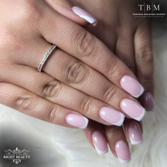 Right Beauty #beograd Gel lak Ojačavanje noktiju gelom dužina 2 - kod Teodore