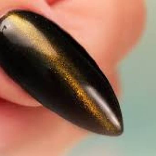 Atlas #beograd Gel lak Hit   - gel lak - CAT EYE Manikir + gel lak Zaboravite na klasično nanošenj