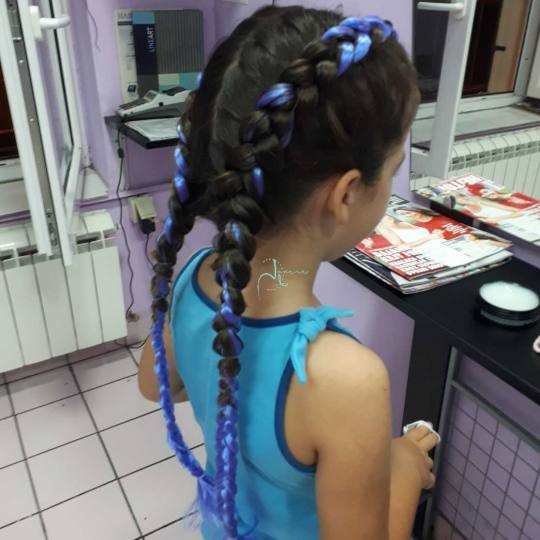 Jovana + #beograd Pletenice, kike, punđe Pletenica u boji / riblja kost - 1 komad