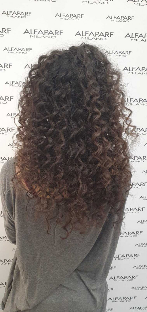 Alfaparf Studio #beograd Uvijanje, lokne i talasi Afro lokne - duga kosa