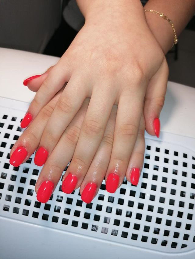 Salon Klinik #beograd Gel lak Ruski manikir + gel lak - S dužina