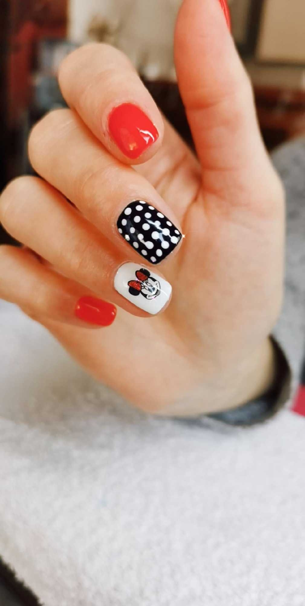 D&D Beauty Center #beograd Gel lak Gel lak - ruke