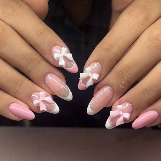 Fancy Girls #beograd Izlivanje noktiju Izlivanje noktiju gelom - M dužina Izlivanje noktiju srednje