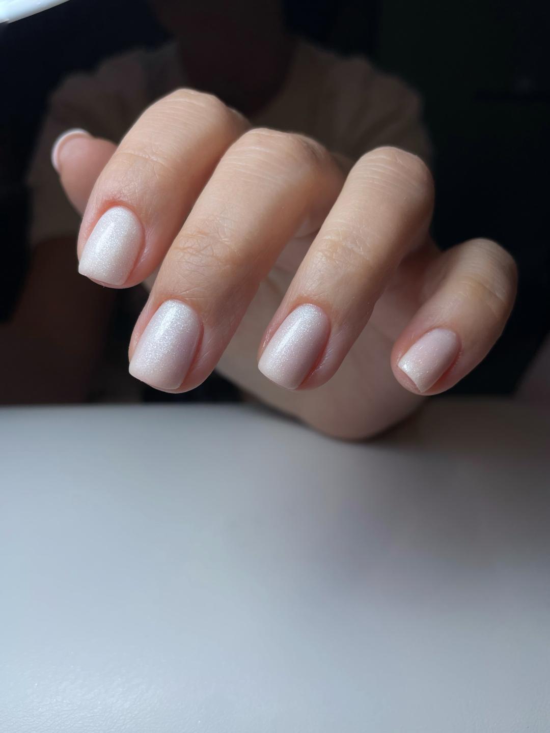 Gel lak / rubber baza - Nails Studio, Beograd Ojačavanje noktiju Nokti Ojačavanje noktiju, Beograd, Banovo brdo