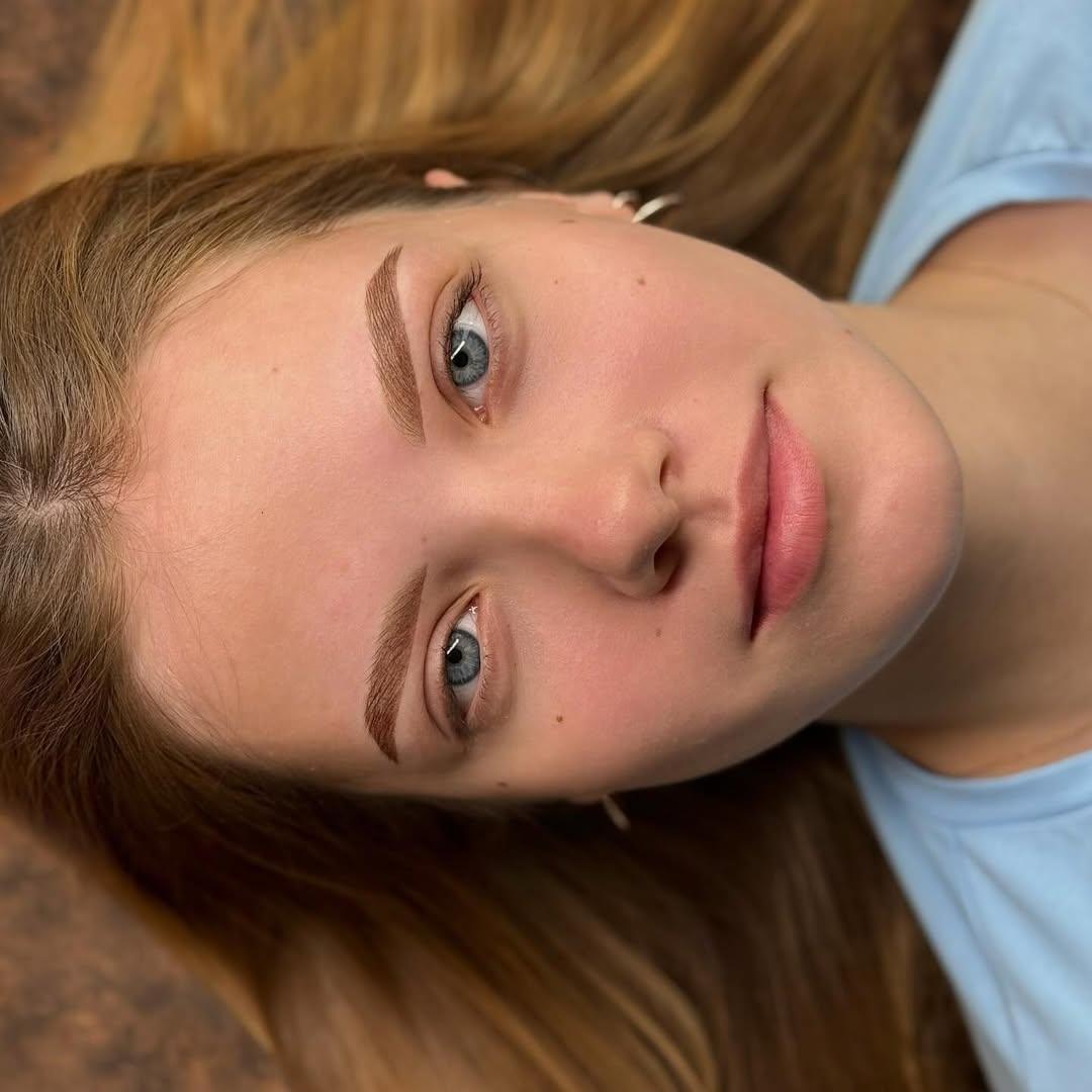 AmiSo Beauty Studio #novisad Trajna šminka Trajna šminka obrva - puder tehnika