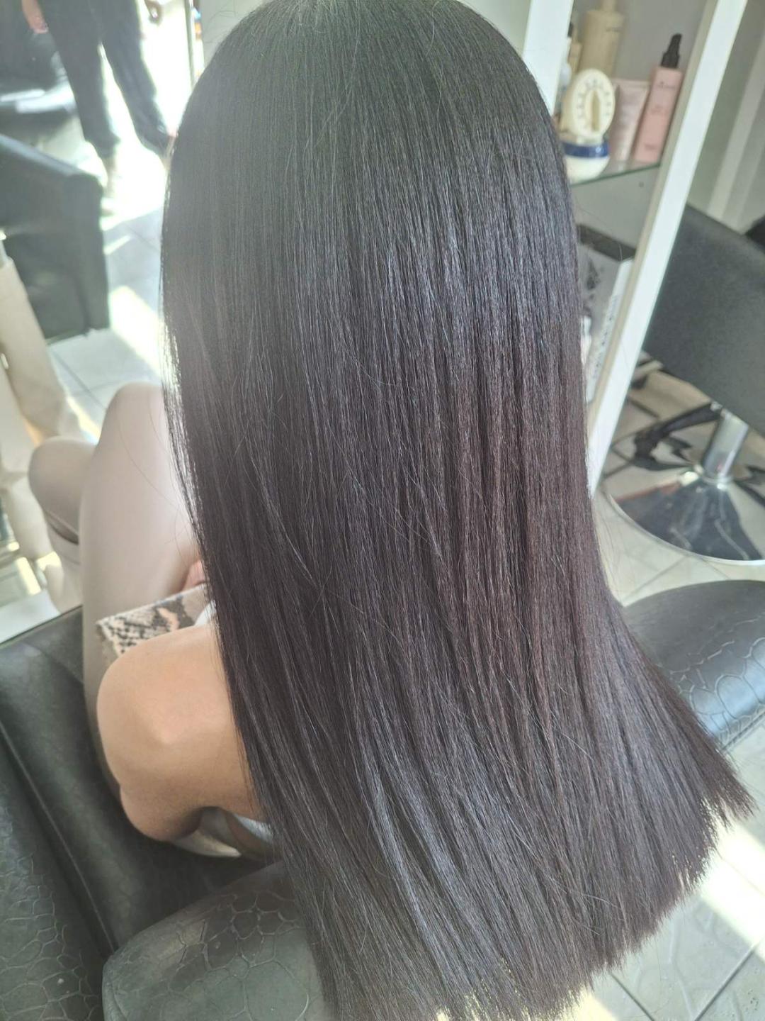 Nadogradnja kose - 1 pramen (50 cm) - Astradas 2, Beograd Nadogradnja kose Frizerski saloni Nadogradnja kose, Beograd, Novi Beograd blokovi, Belville, Savski kej