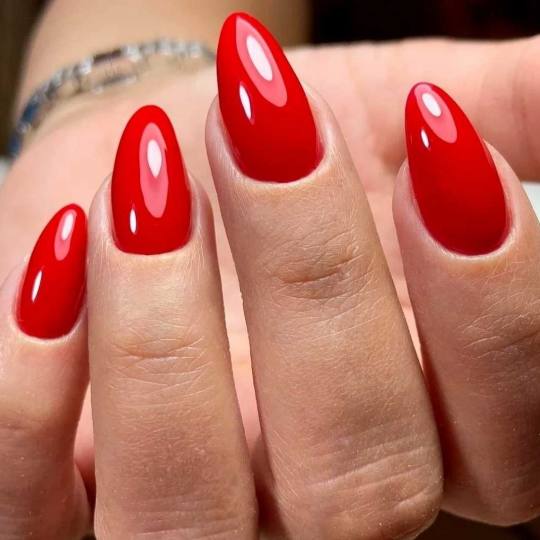 Salon Celebrity Lauren #beograd Ojačavanje noktiju Korekcija ojačavanja noktiju gelom - M dužina 