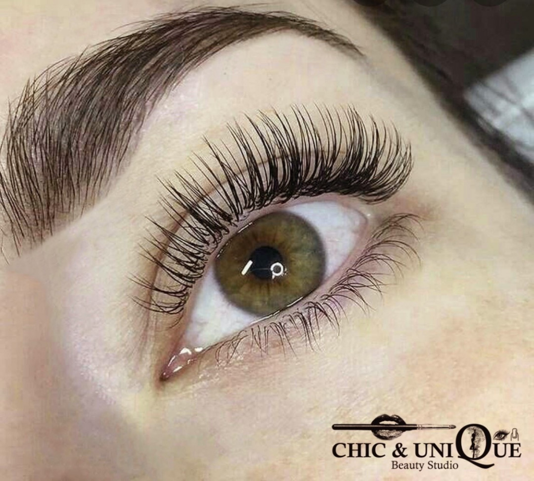 Chic & Unique Beauty Studio #beograd Nadogradnja trepavica