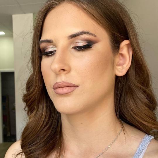 Makeup Olja Grbić #novisad Make-up / šminkanje Profesionalno šminkanje + veštačke trepavice - s