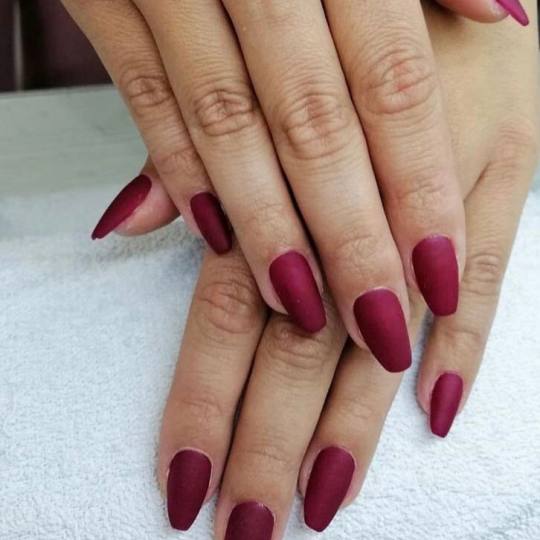 Silhouette Beauty studio #beograd Izlivanje noktiju Izlivanje noktiju gelom - S dužina