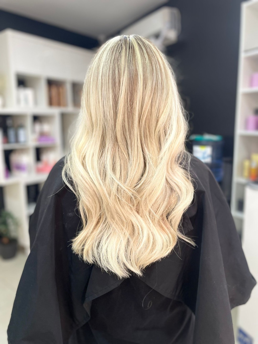 Butik Lepote #beograd Ombre, sombre, balayage Babylights / Airtouch - kosa preko polovine leđa