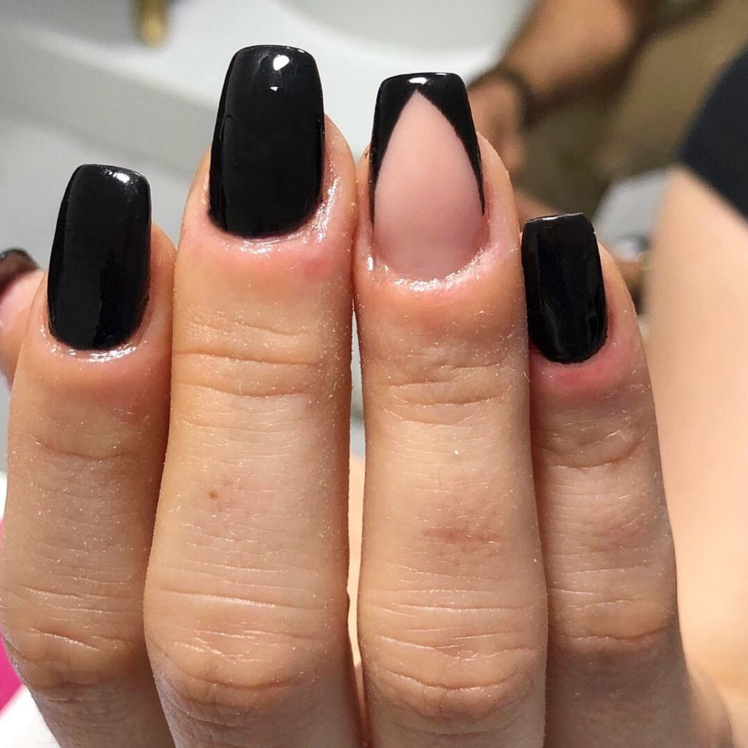 Sandrin Salon #beograd Nadogradnja noktiju Nadogradnja noktiju tipsama