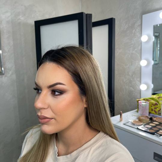 Zeta #beograd Make-up / šminkanje Profesionalno šminkanje