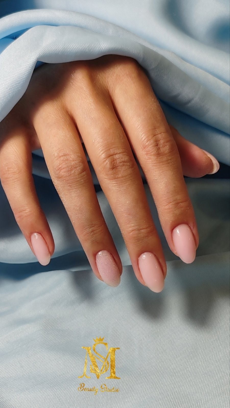 SM Beauty studio #nis Izlivanje noktiju Korekcija izlivanja noktiju gelom / dual tipse - S dužina