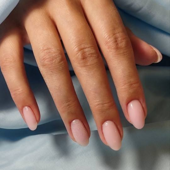SM Beauty studio #nis Izlivanje noktiju Korekcija izlivanja noktiju gelom / dual tipse - S dužina