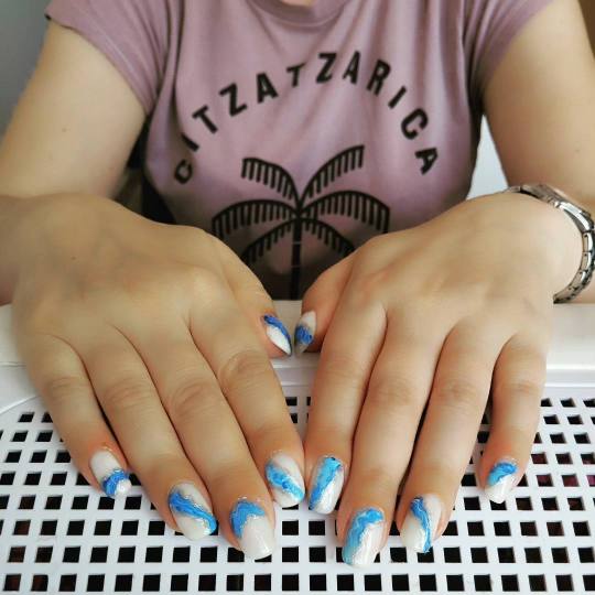 Taci nail art #beograd Ojačavanje noktiju Ojačavanje prirodnih noktiju gelom