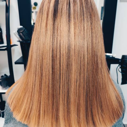 Infinity Hair #novisad Farbanje kose Farbanje cele dužine (profesionalna farba) - duga kosa (do lop