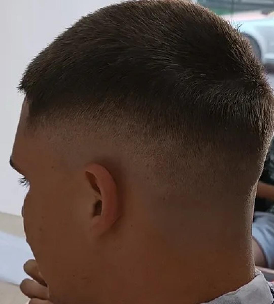 Muško šišanje - fade - Astradas 2, Beograd Šišanje Frizerski saloni Šišanje, Beograd, Novi Beograd blokovi, Belville, Savski kej