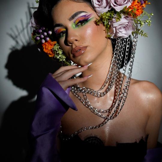 Golden beauty by Mimi usluga