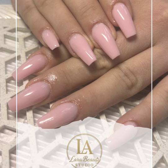 Lara Beauty 037 #krusevac Izlivanje noktiju Izlivanje noktiju dual tipsama - M dužina