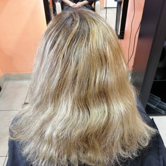 Hair Studio K1 #beograd Farbanje kose Pre Pramenovi sa prelivom na foliju - srednja dužina kose