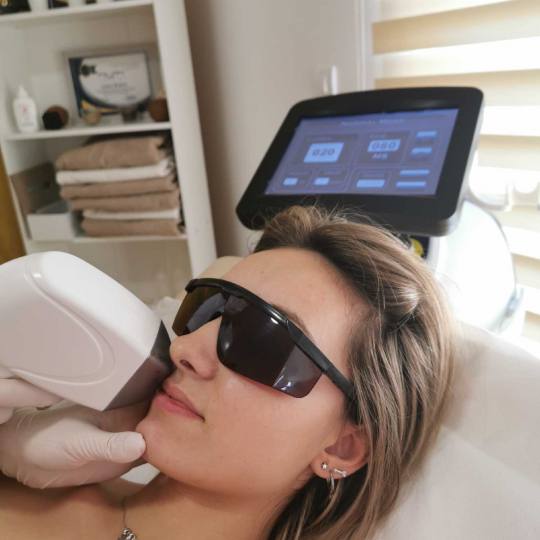 D&D Beauty Center #beograd Laserska epilacija Laserska epilacija nausnica - za dame