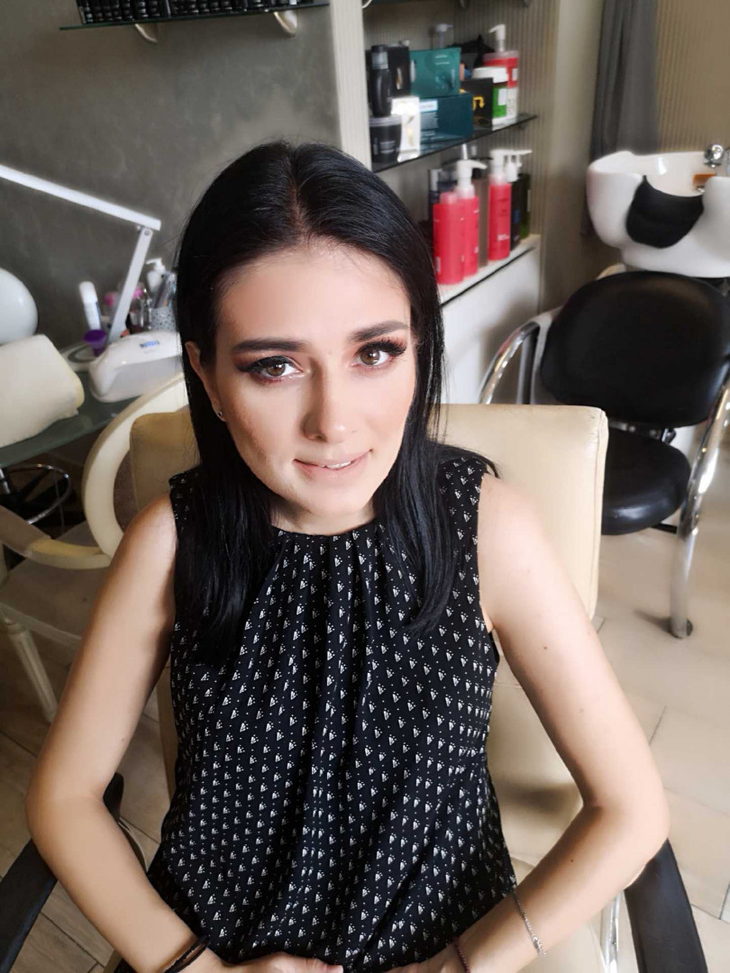 Bibi beauty centar #beograd Make-up / šminkanje Profesionalno šminkanje + veštačke trepavice
