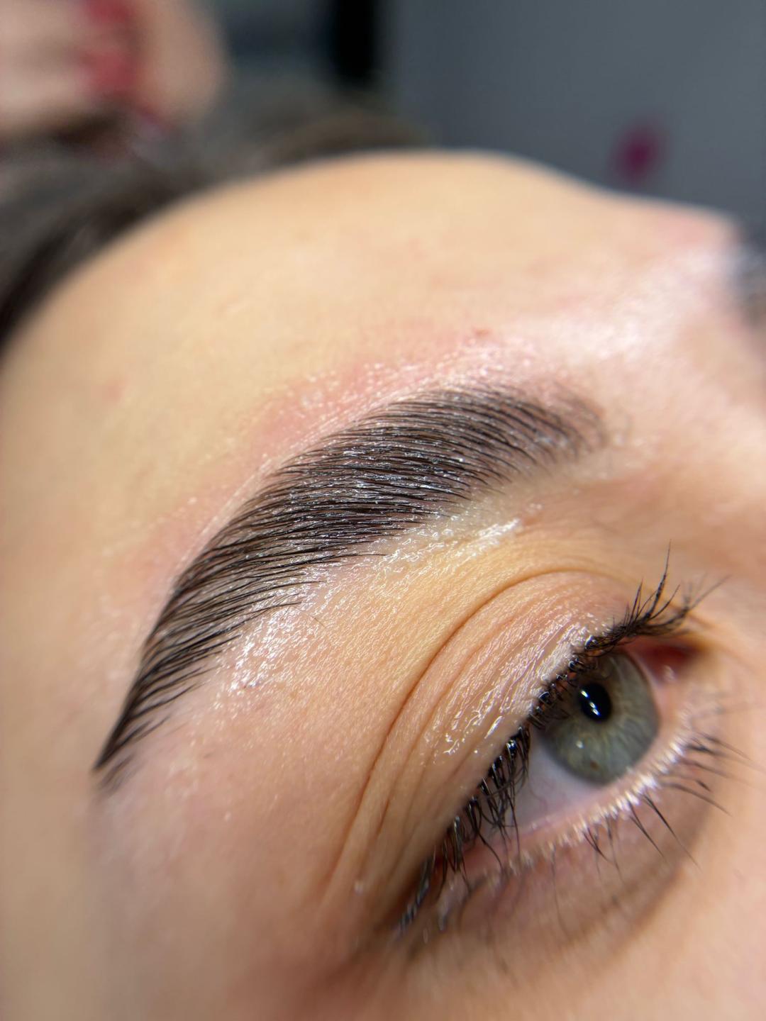 Alexandria Brow&Beauty lounge #beograd Obrve Brow lift